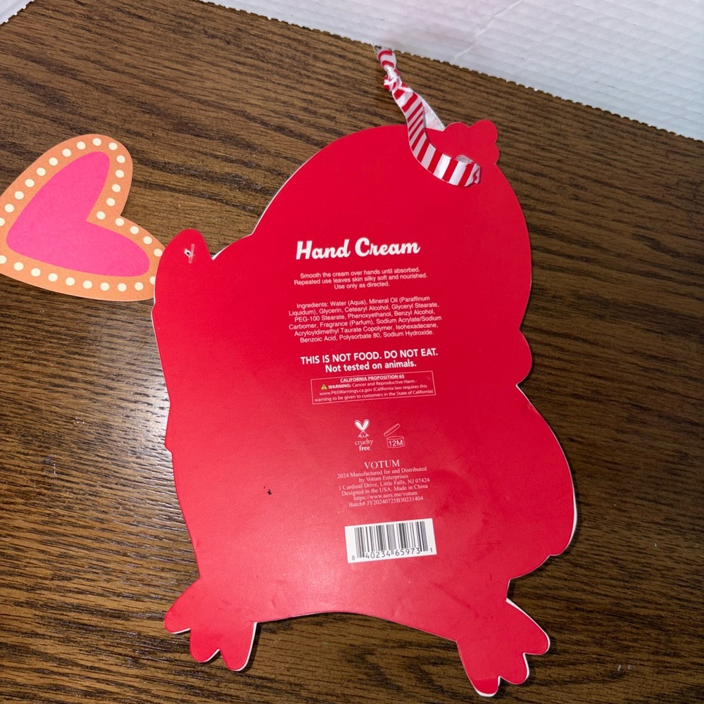 Festive Red Hand Cream - Picture 2 of 2